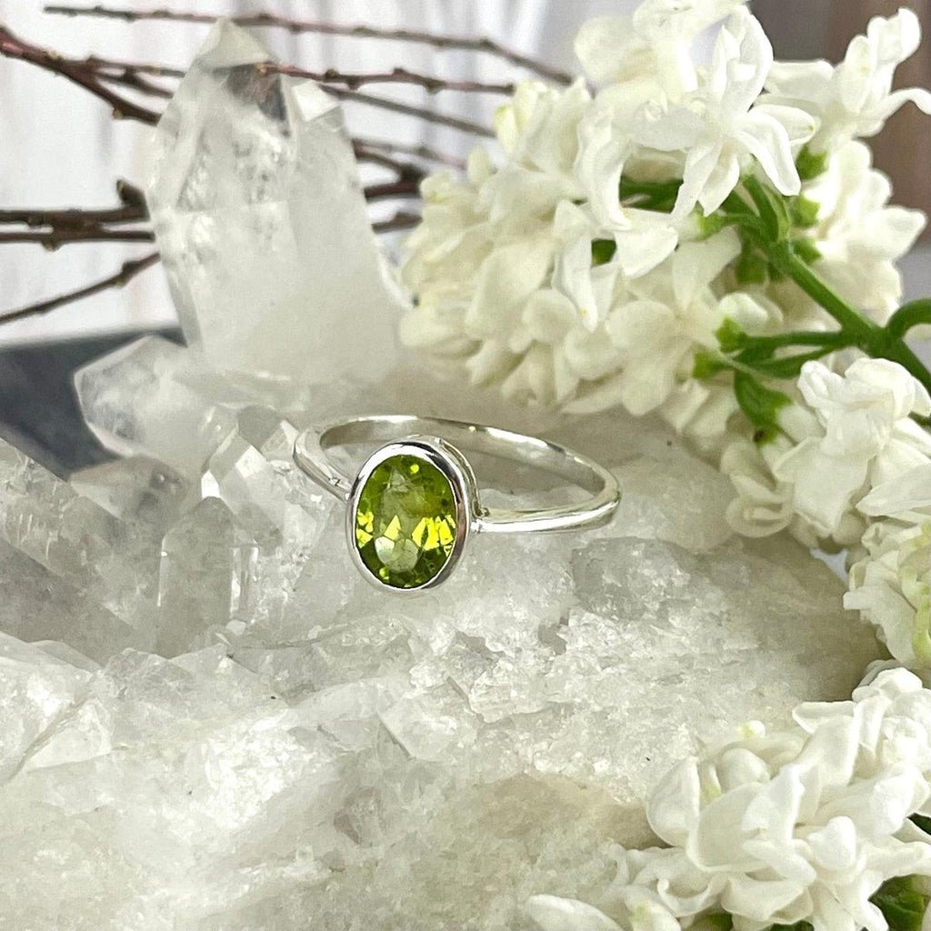 Classic Peridot Ring