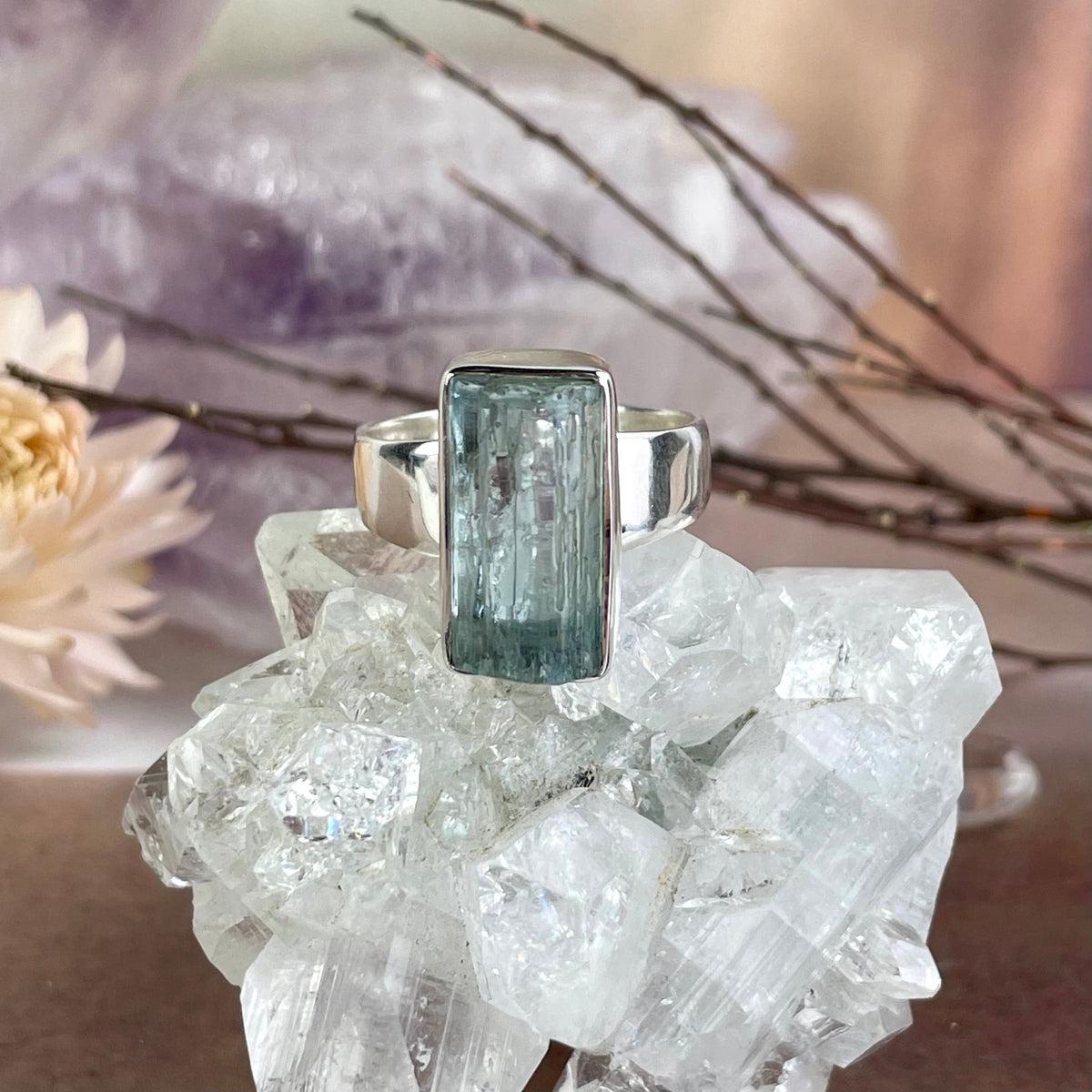 Unique Aquamarine Ring