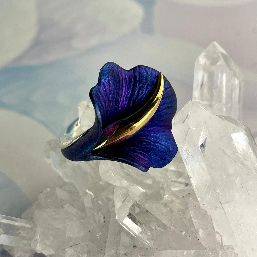 Lily Ring