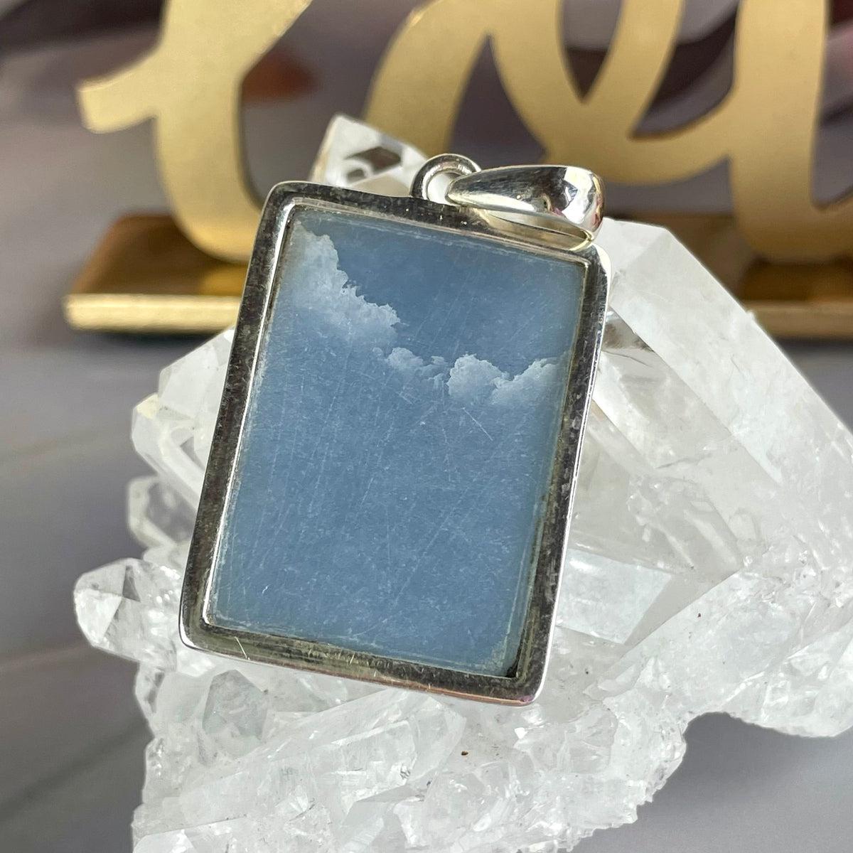 Unisex Blue Gemstone Pendant