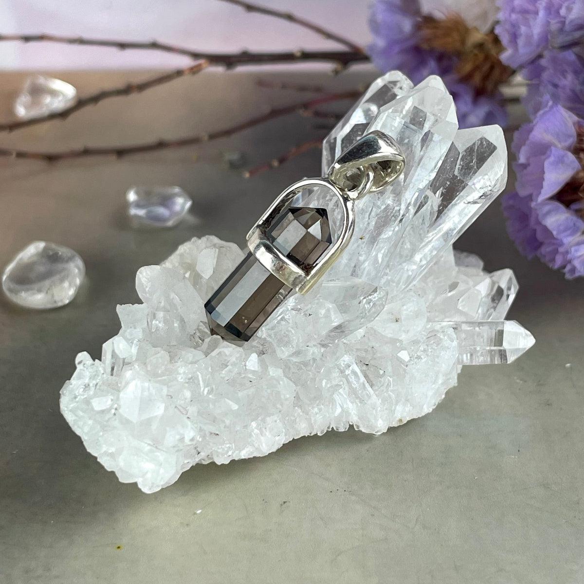 Grounding Crystal Pendant