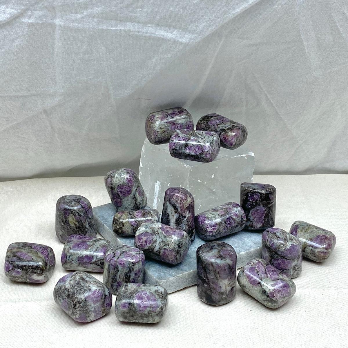 Spinel Tumbled Stones