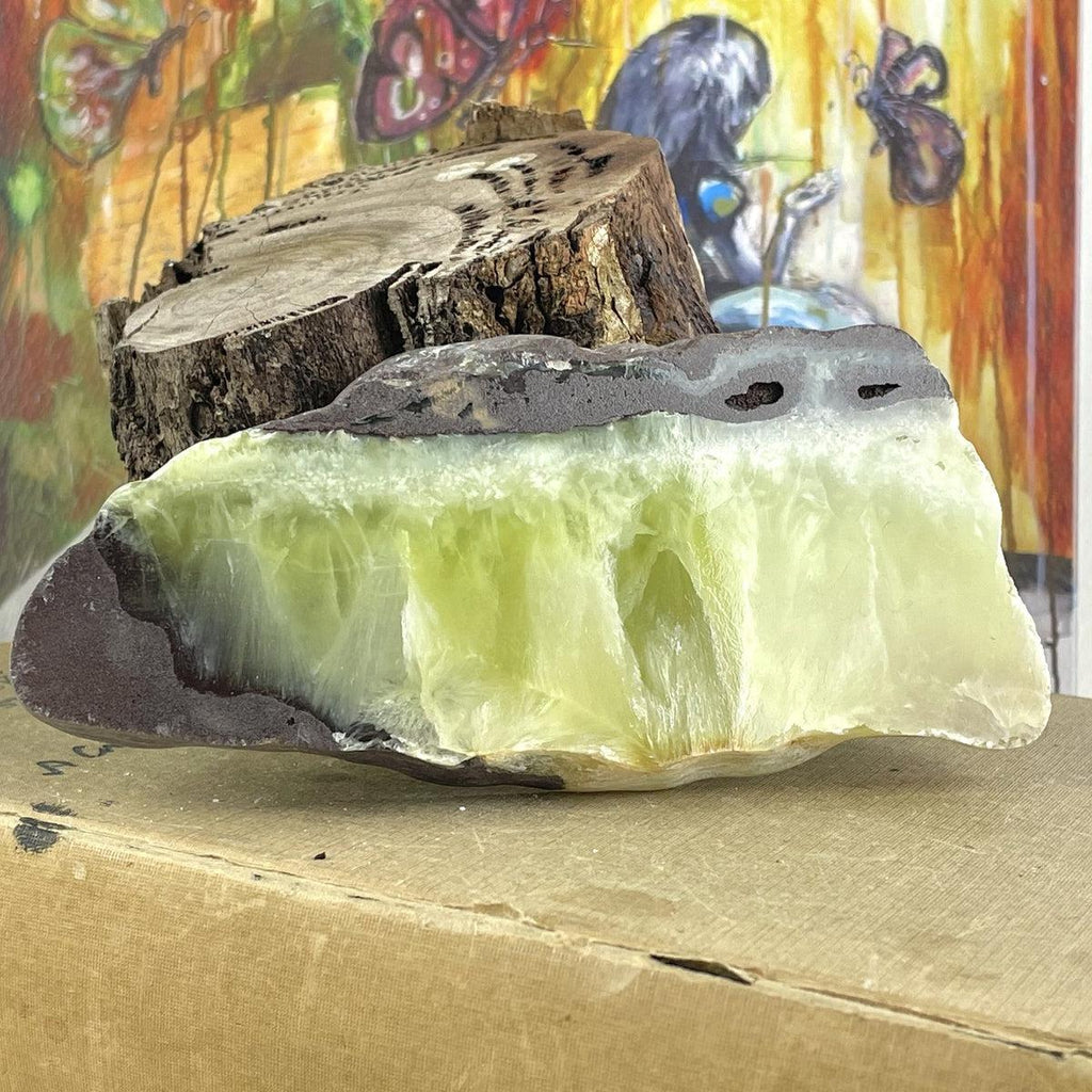 Prehnite Crystal Tray