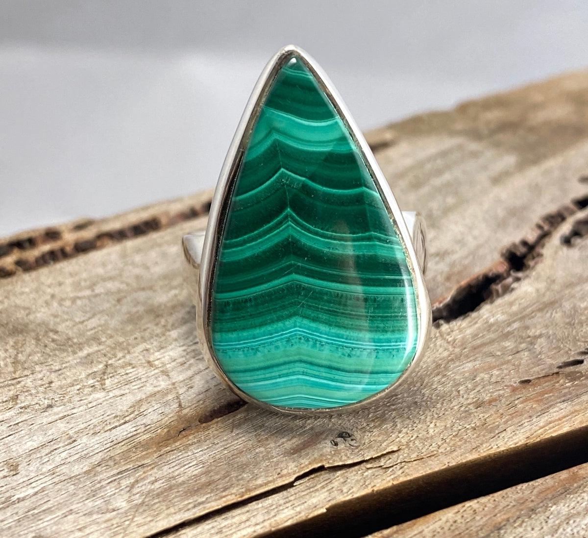 Medium Band Size Malachite Ring