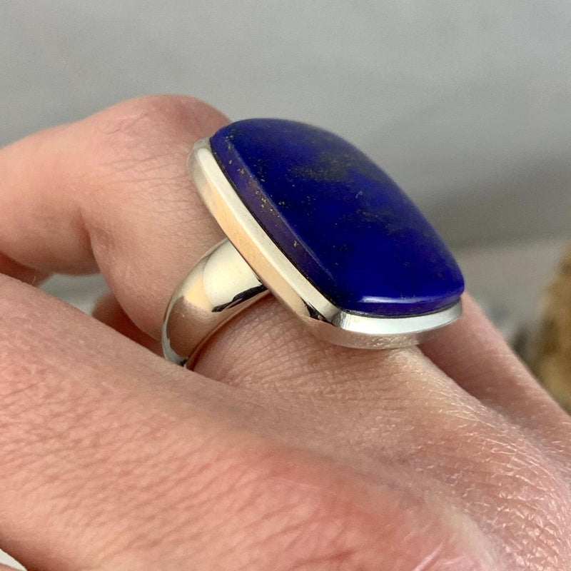 Modern Lapis Lazuli Ring