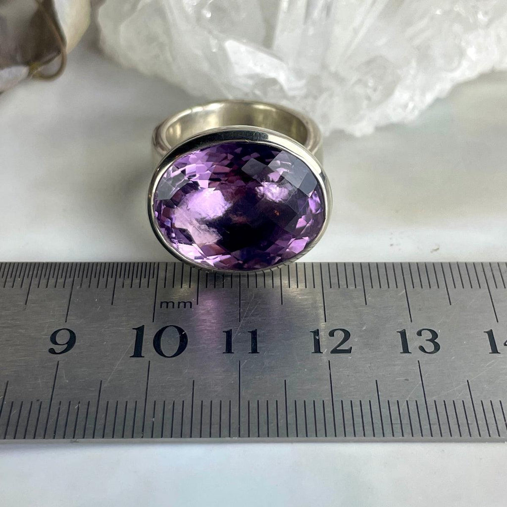 Oval Amethyst Ring