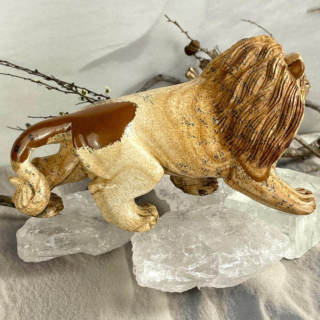 Bravery Crystal Statue