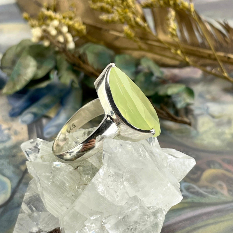 Prehnite Teardrop Ring