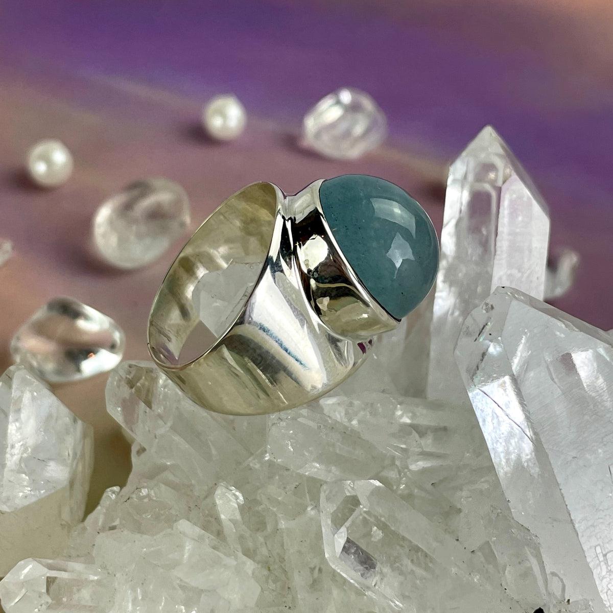 Oval Aquamarine Dome Ring