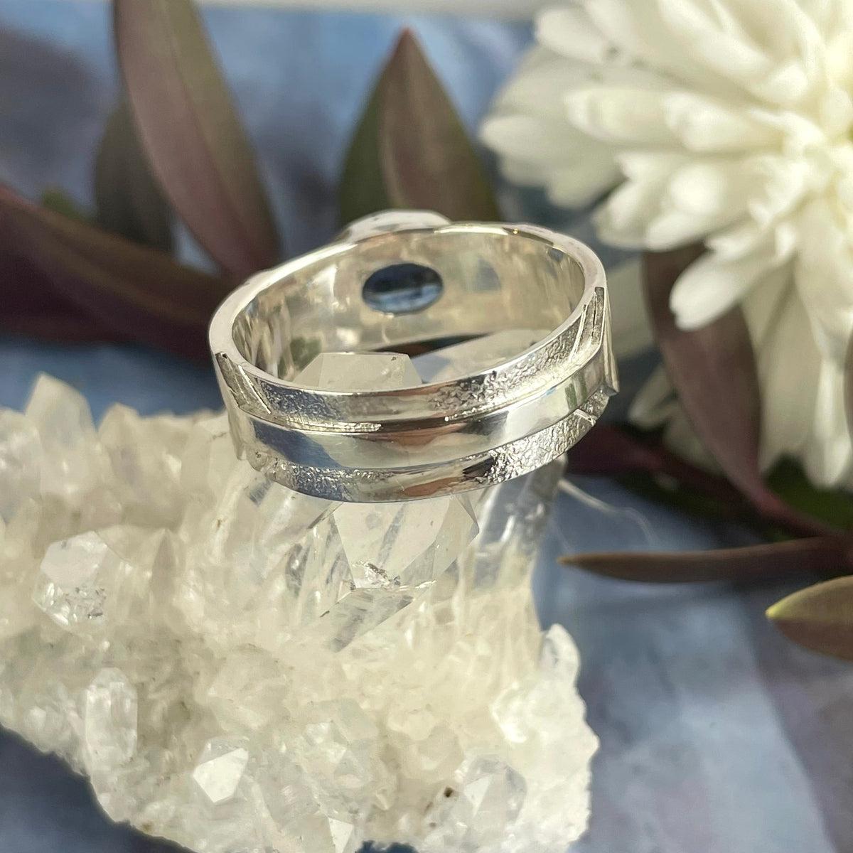 Unisex Kyanite Jewellery