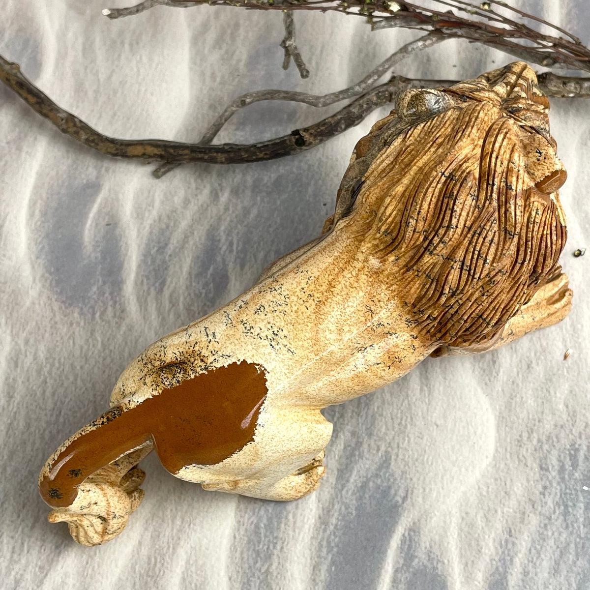 Predator Animal Jasper Carving