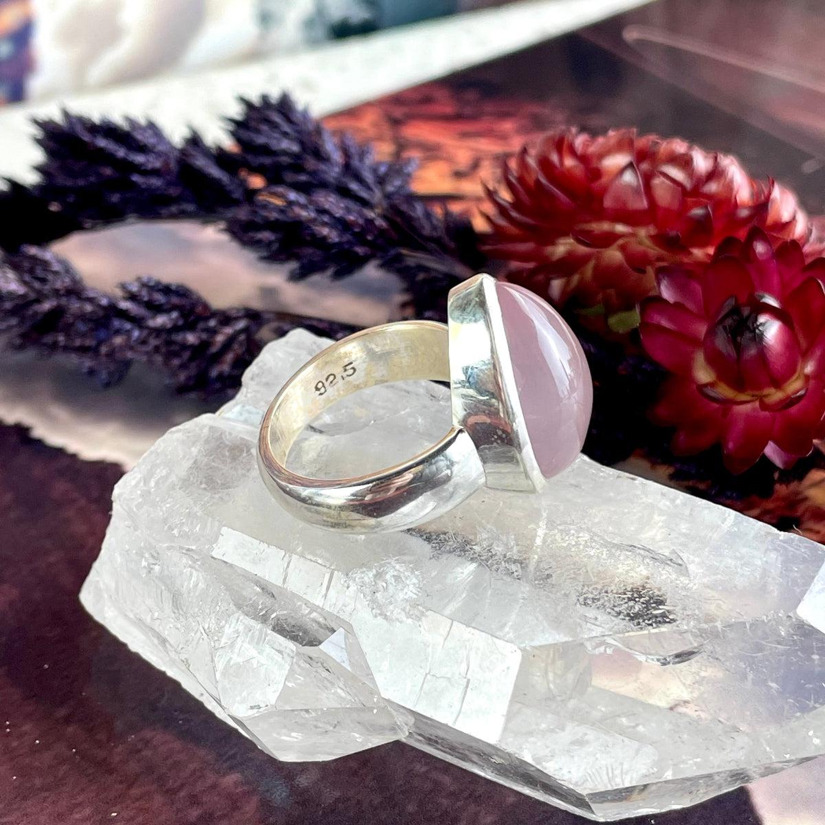 Classic Design Gemstone Ring