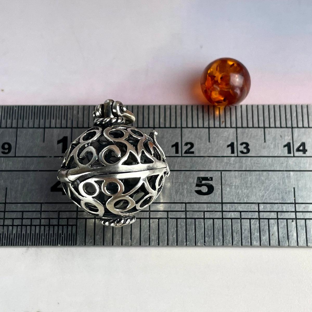 Baltic Amber Silver Pendant