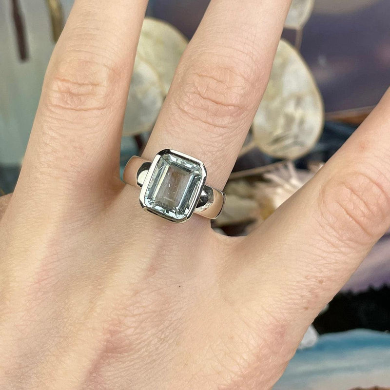 Small Finger Size Aquamarine Ring
