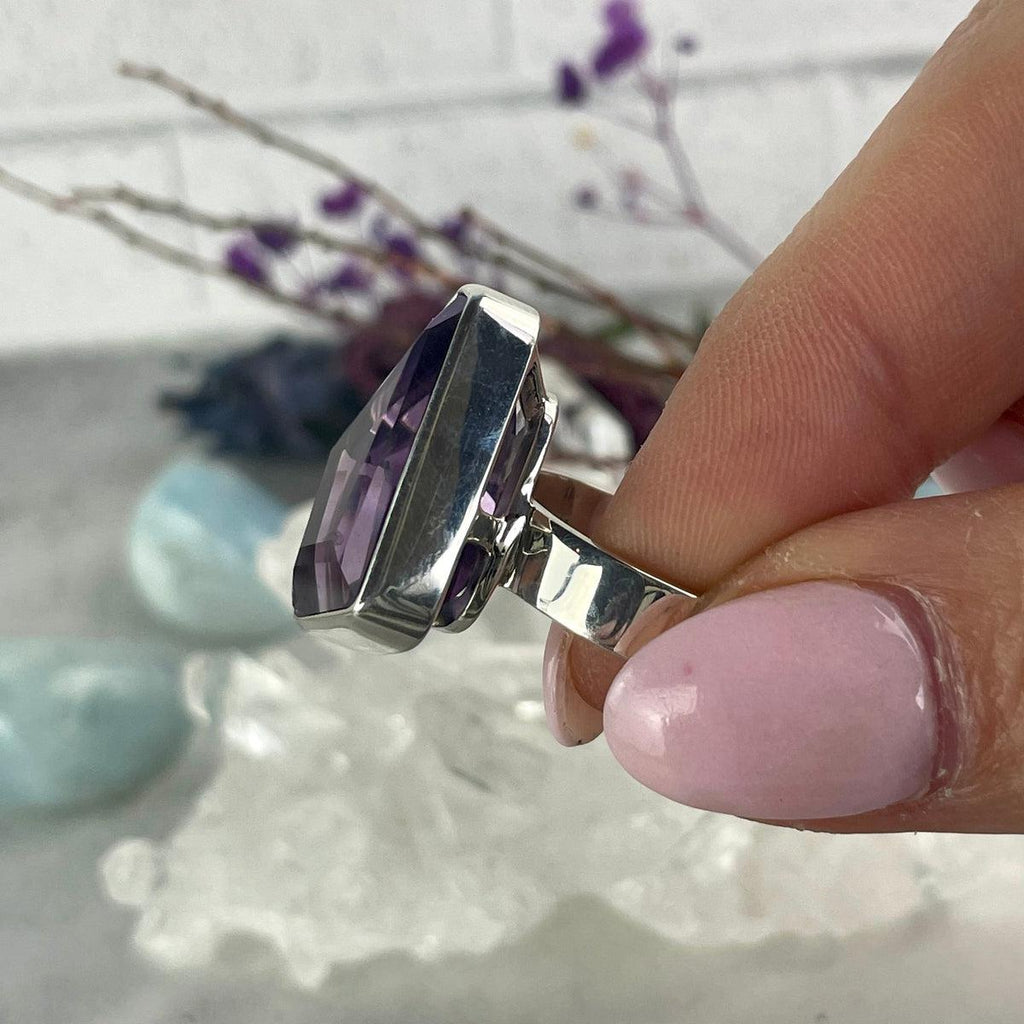 Coffin Shape Amethyst Ring