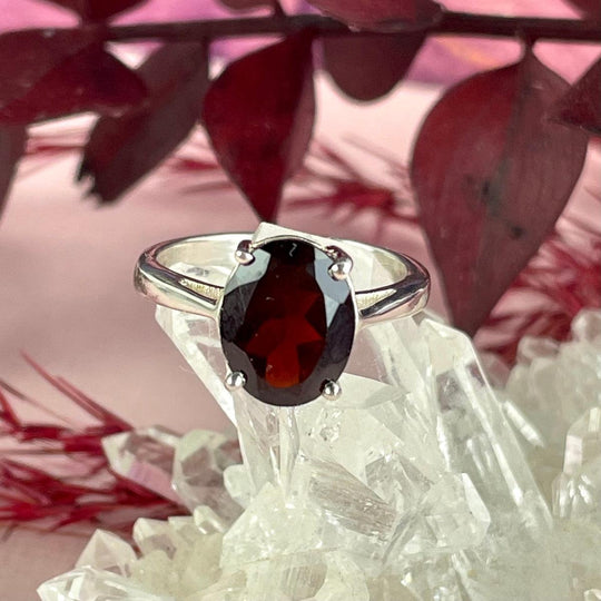 Garnet Oval Basket Ring