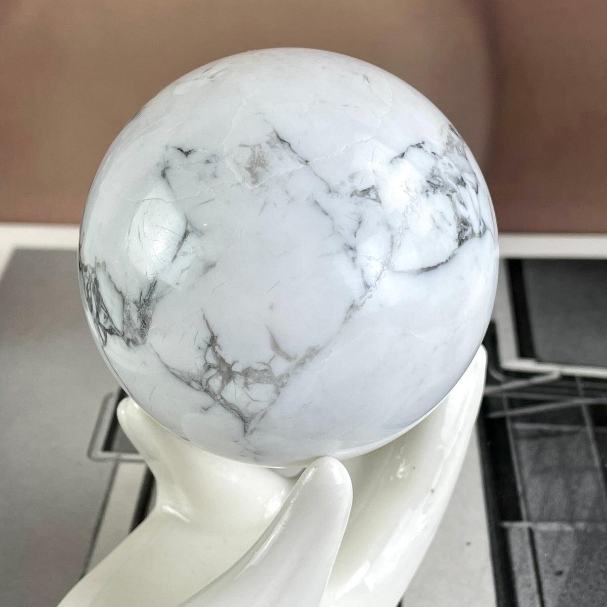 Howlite Crystal Balls 4.5-5.5cm