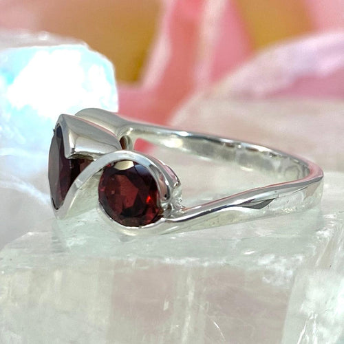 Brilliant Cut Garnet Ring