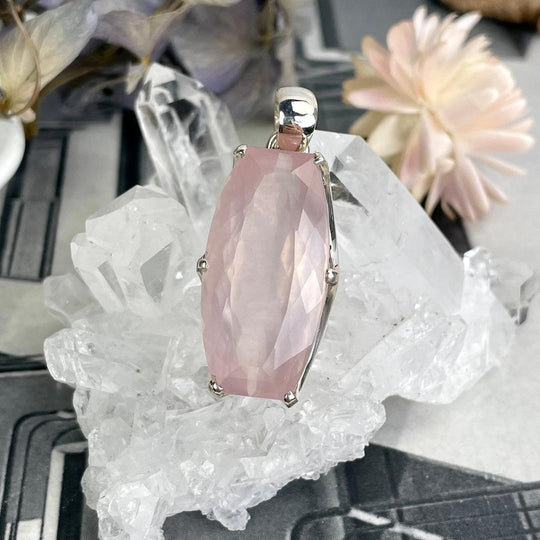 Rose Quartz Round Edge Rectangle Pendant