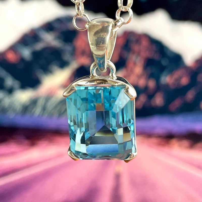 Sterling Silver Blue Crystal Pendant