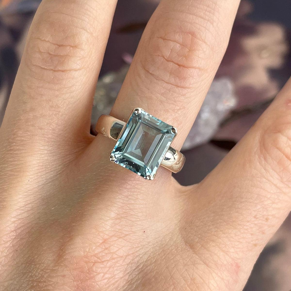 Women's Blue Topaz Ring