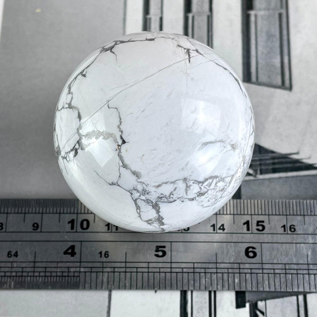 Howlite Crystal Balls 4.5-5.5cm