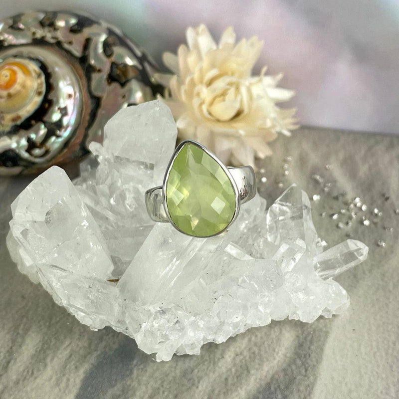 Prehnite Teardrop Ring