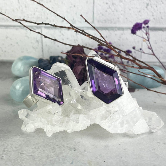 Amethyst Geometric Ring