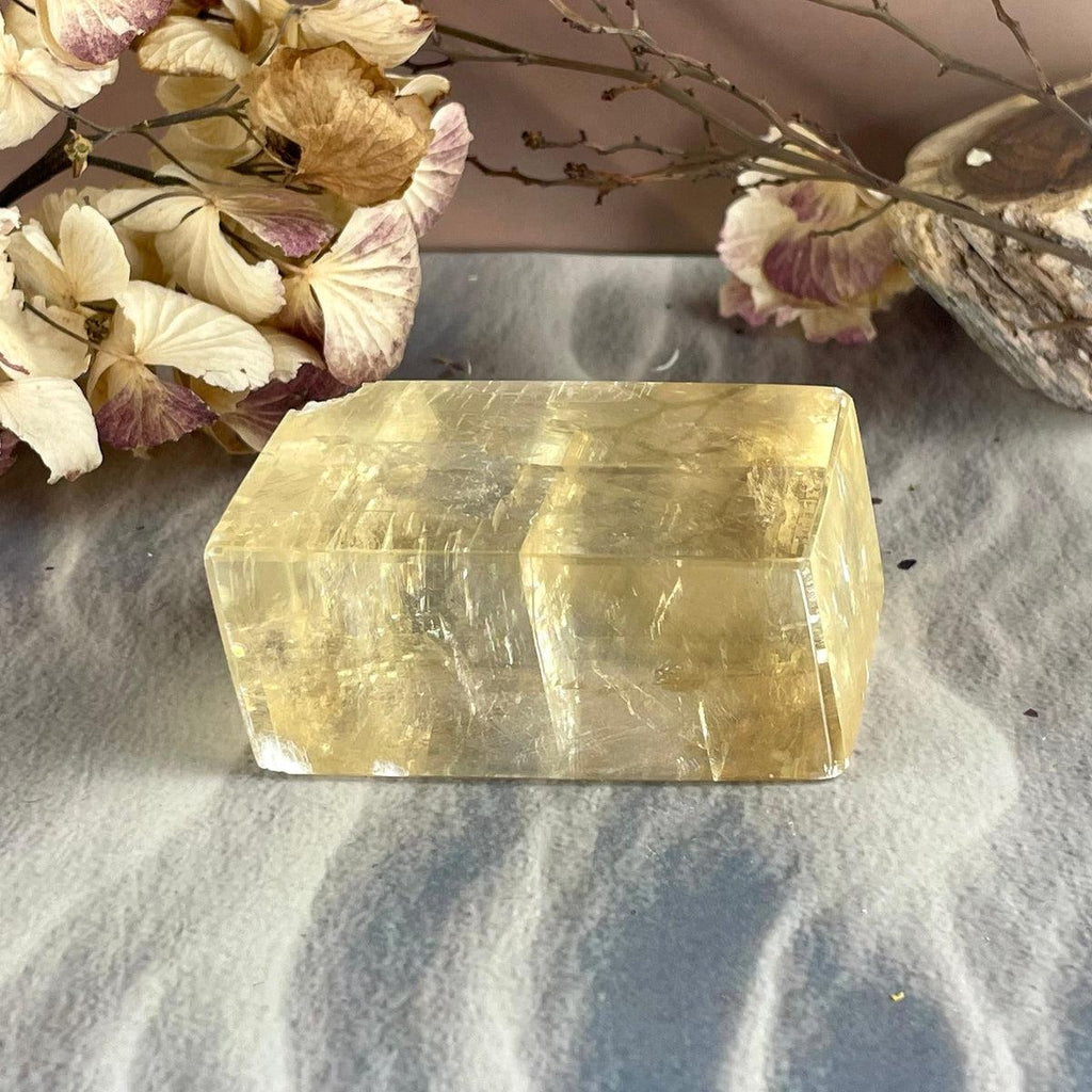 Honey Calcite