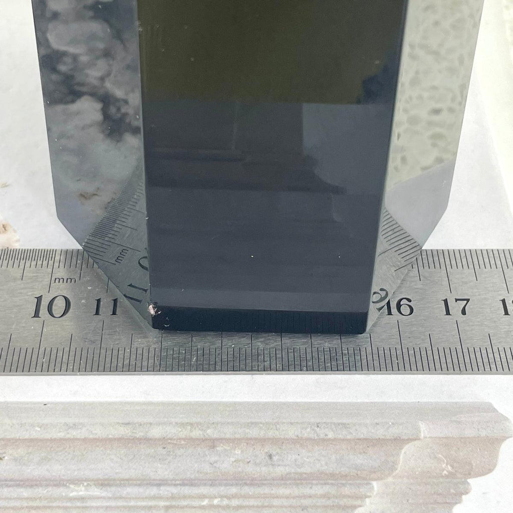 Monochromatic Crystal Generator