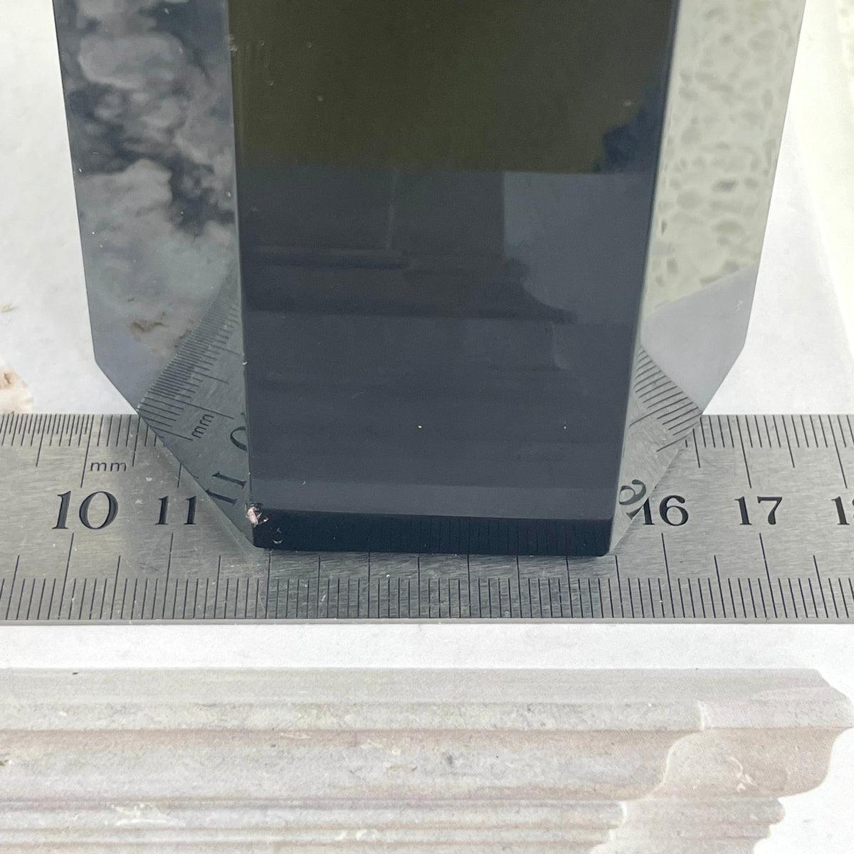 Monochromatic Crystal Generator