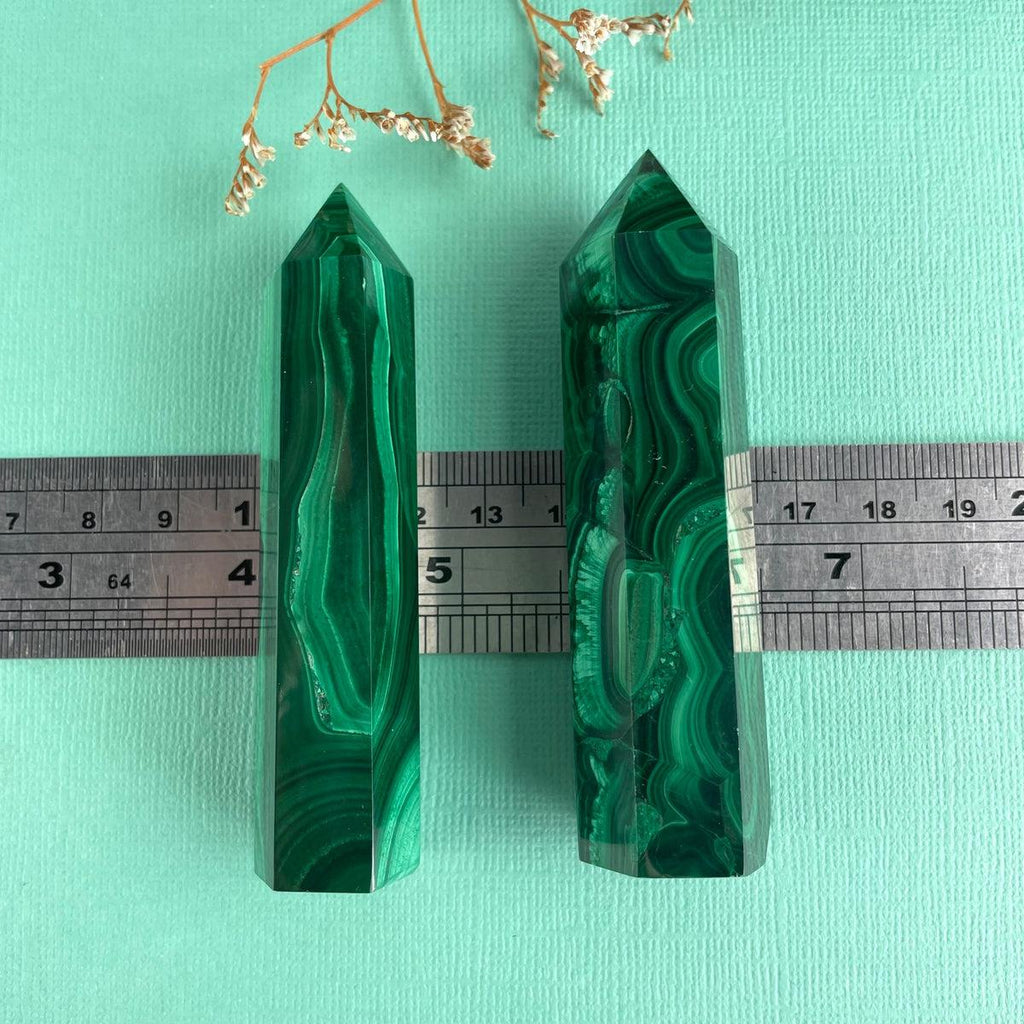 Green Gemstone Point