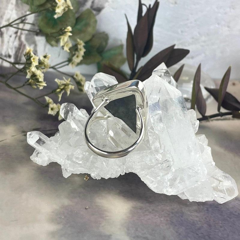 Angle Shaped Labradorite Ring