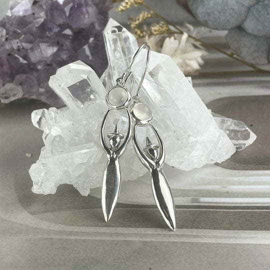 Cat’s Eye Moonstone Witch Earrings