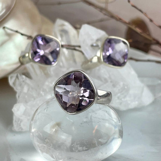 Amethyst Diamond Shaped Ring