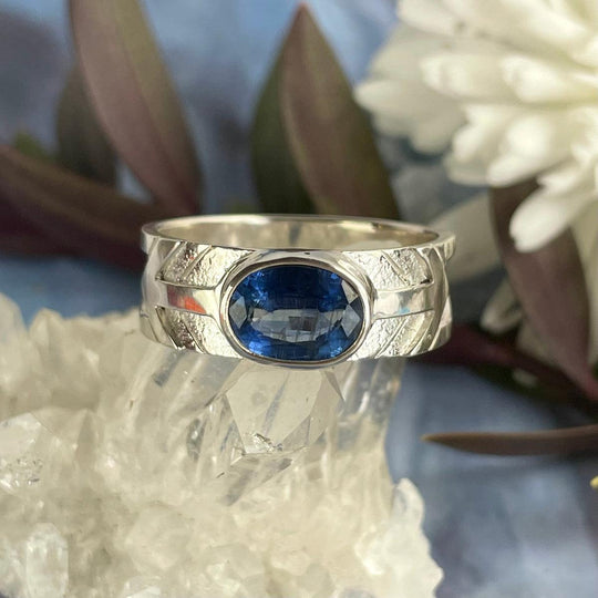 Kyanite Oval Ring