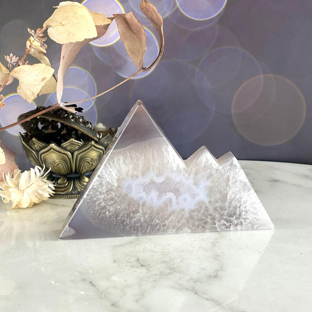 Agate Scupture