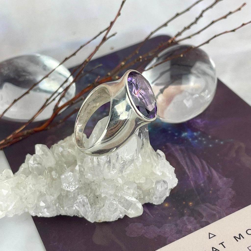 Contemporary Amethyst Ring