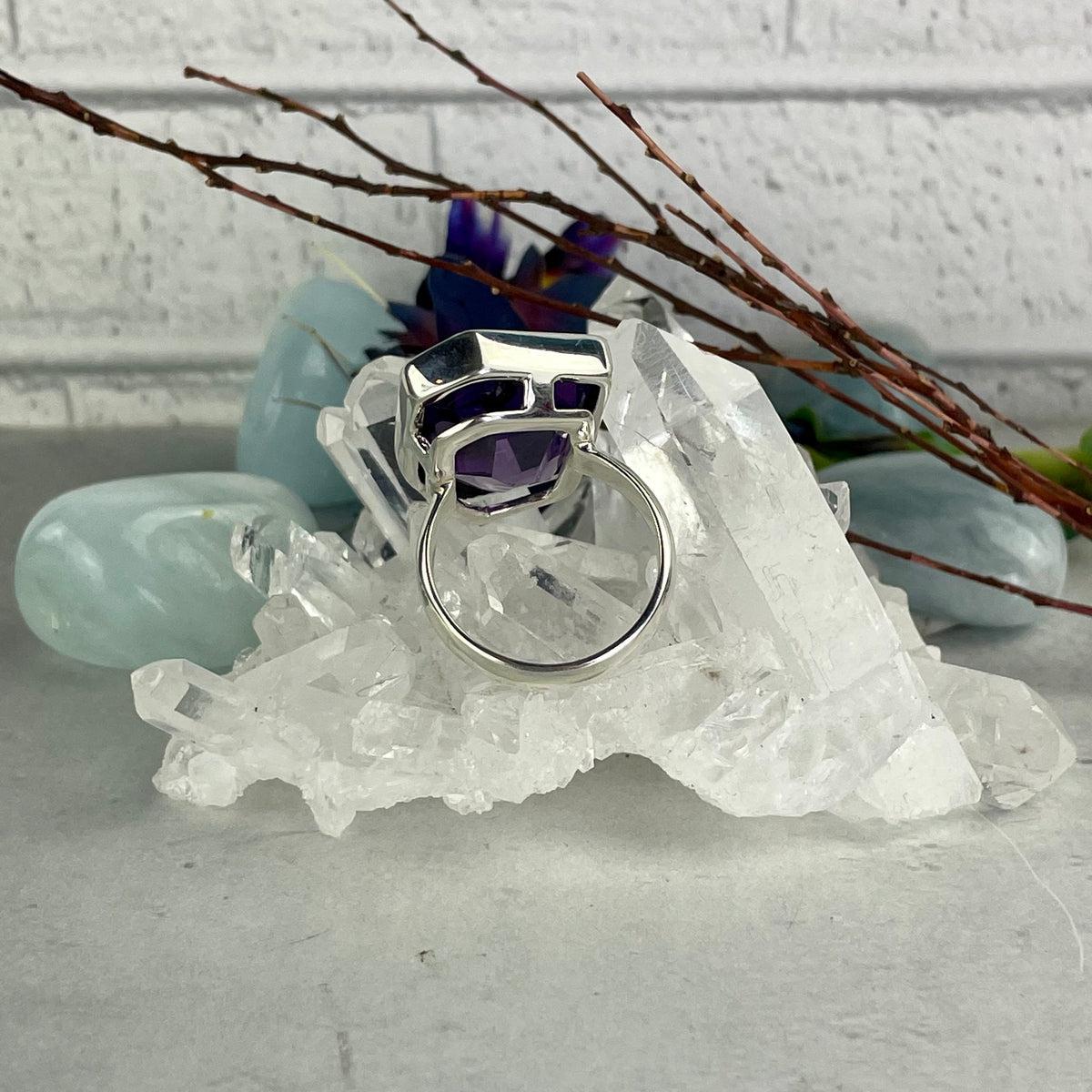 Geometric Design Amethyst Ring