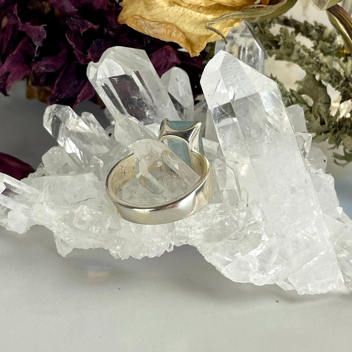 Communication Crystal Ring