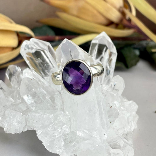 Amethyst Oval Ring