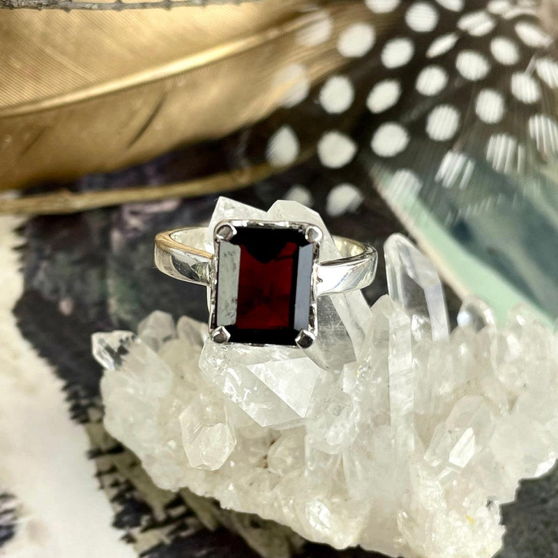 Unique Garnet Gemstone Ring