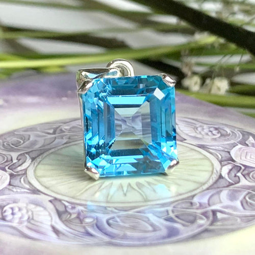 Blue Topaz Pendant