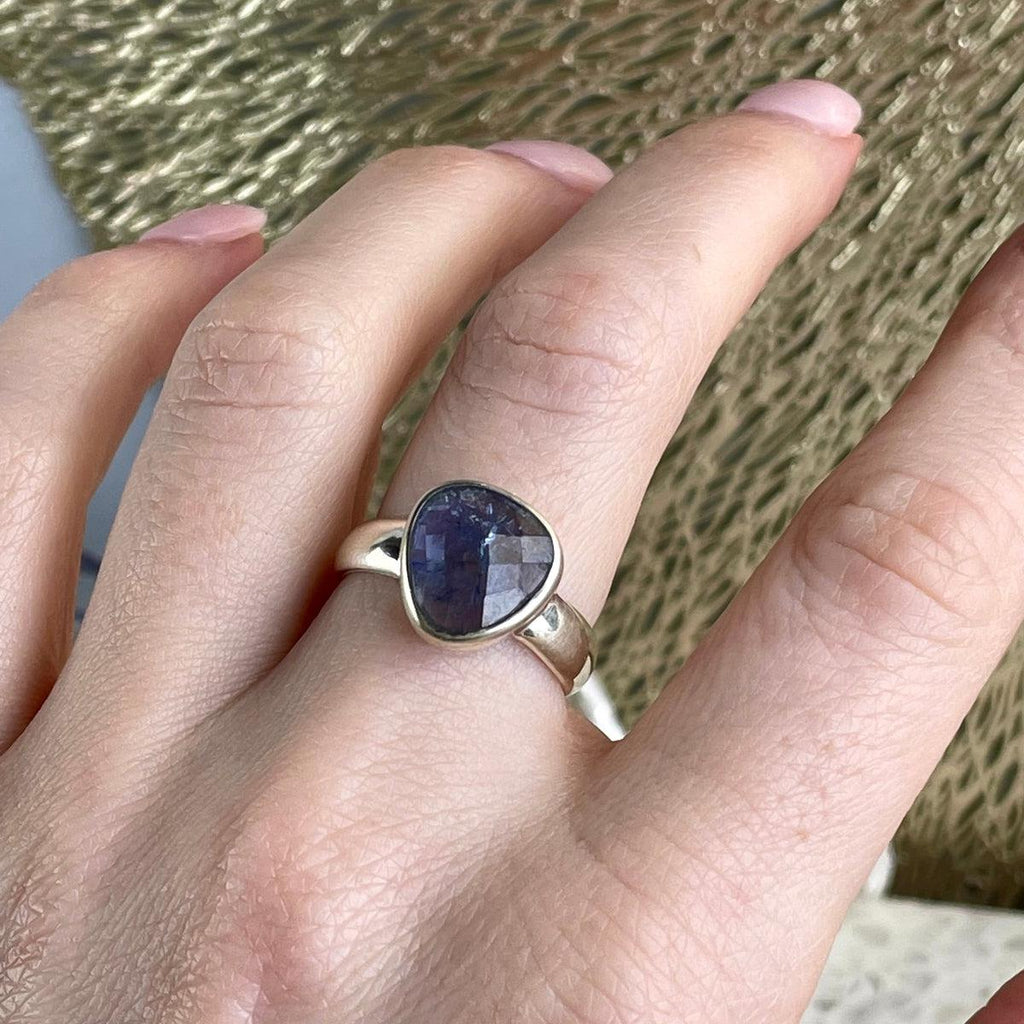 Freeform Shape Tanzanite Ring