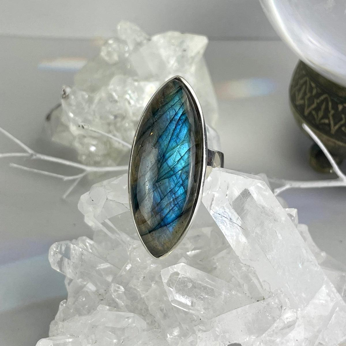Pointed Oval Labradorite Ring