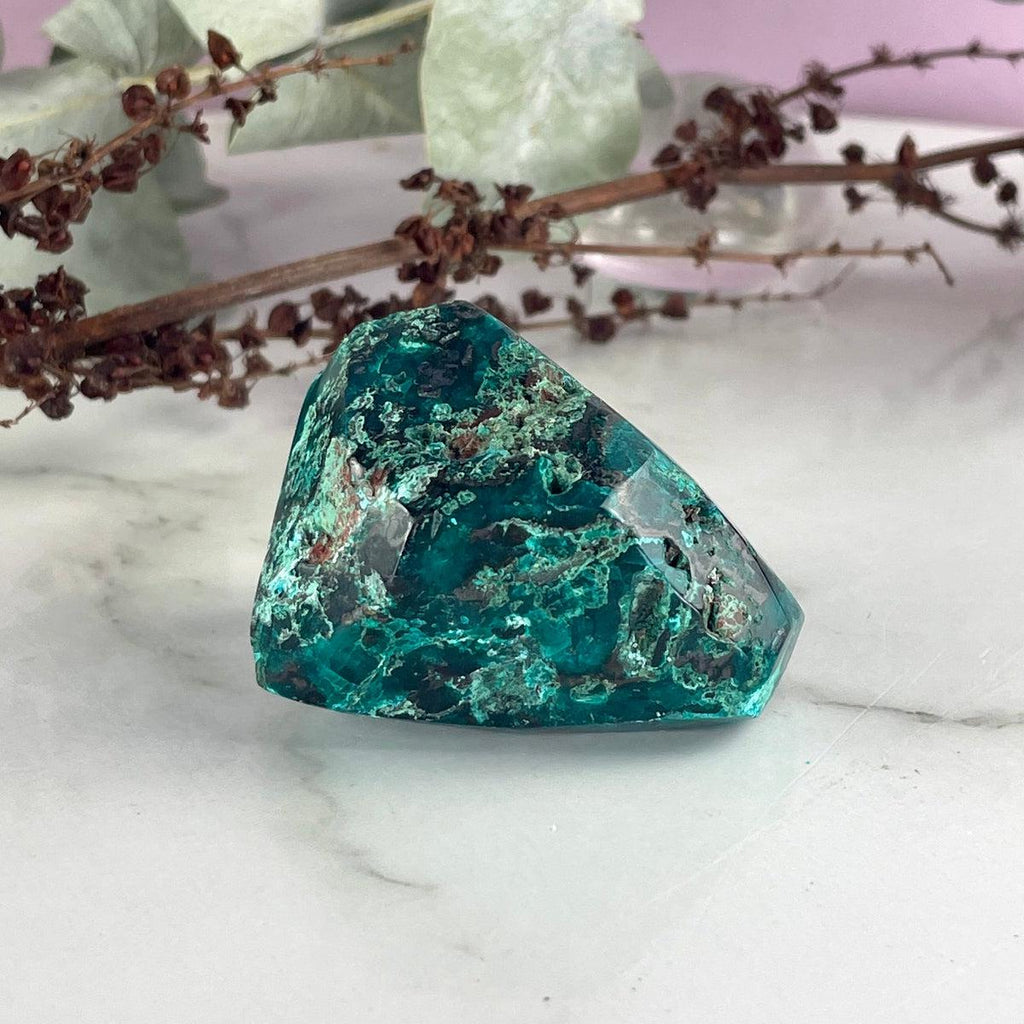 Mixed Crystals Palm Stones