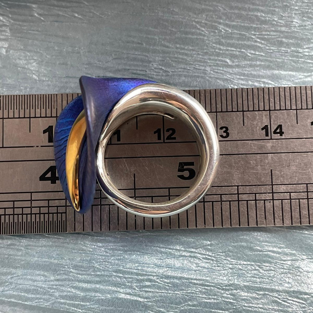 Lily Ring Janusz Szkutnik